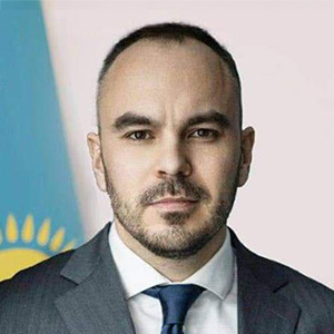 Yevgeniy Kochetov先生